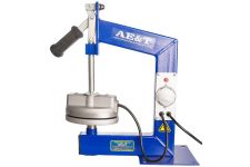 Вулканизатор для ремонта камер AE&T DB-08, ручной, грузовой/легковой, настольный, 220В Вулканизатор для ремонта камер AE&T DB-08, ручной, грузовой/легковой, настольный, 220В