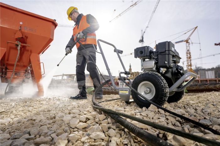 Мойка высокого давления KARCHER HD 7/20 G Classic, 200 бар, 700л/час, бензиновая