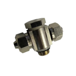 Фитинг двойной (на цилиндр зажима 526U) 6000010 HINGE  TEE Ф6 R1/8&quot;