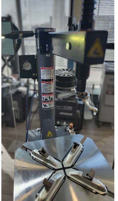 Комплект шиномонтажного оборудования KraftWell Полуавтомат