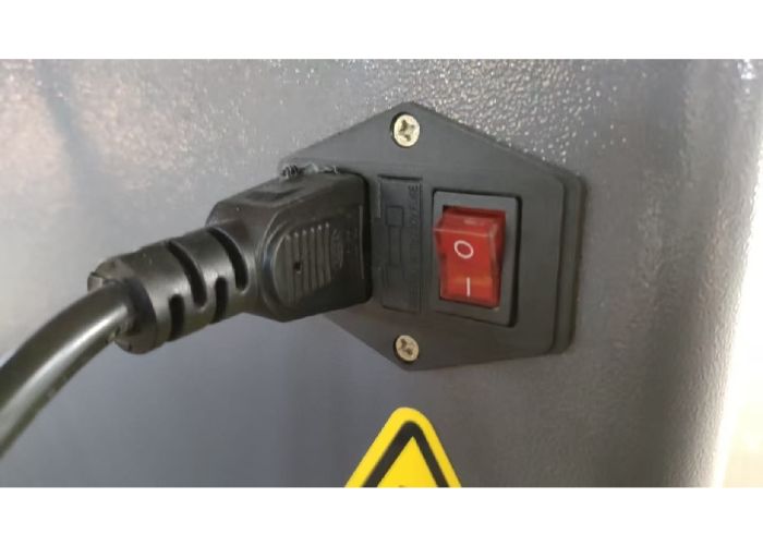 Балансировочный станок KraftWell INTEGRA KRW242T, легковой, ручной ввод, 220В