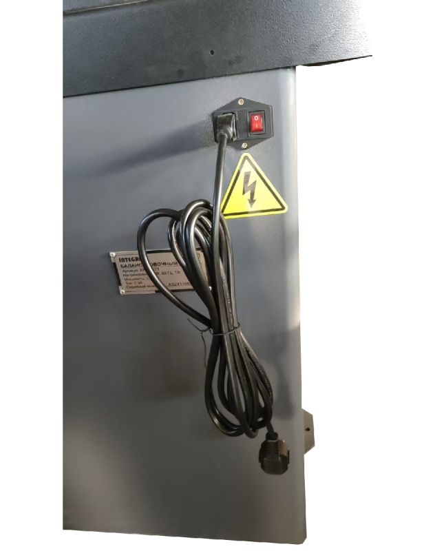 Балансировочный станок KraftWell INTEGRA KRW242T, легковой, ручной ввод, 220В