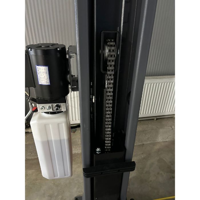 Подъемник двухстоечный автомобильный 4 тонны KraftWell CORSO 2B, электрогидравлический, 380В