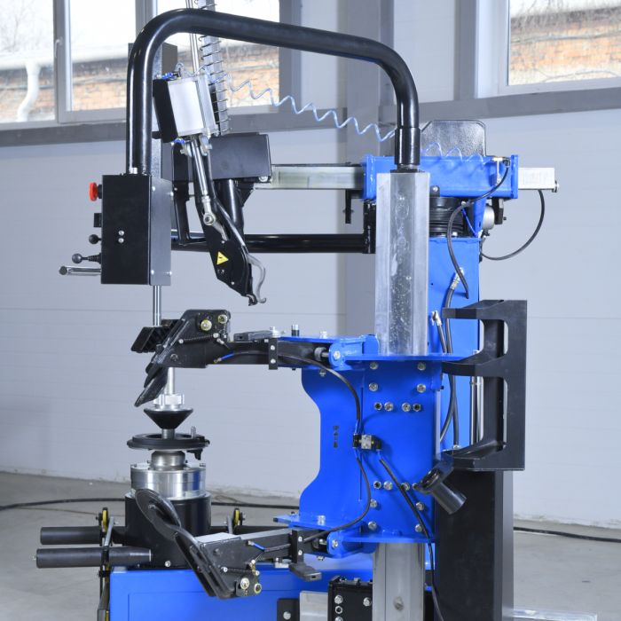 Шиномонтажный станок легковой Sivik КС-508А Про, суперавтомат, инверторный, 220В, с третьей рукой