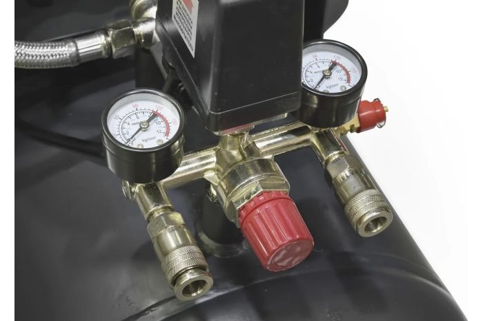 Поршневой компрессор Парма K-4500/100БМ, прямой привод, 711л/мин, 220В, безмасляный