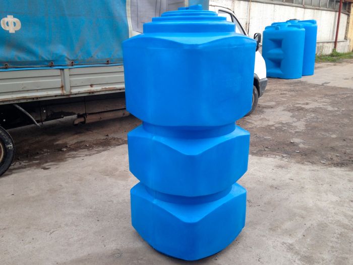Емкость прямоугольная Polimer-Group F 750, 750 литров, синяя