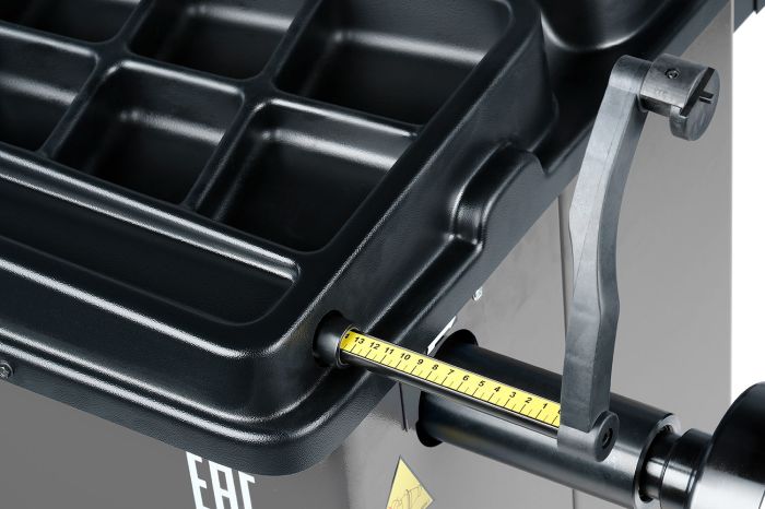 Балансировочный станок Nordberg 4523(G), легковой, полуавтоматический, 220В