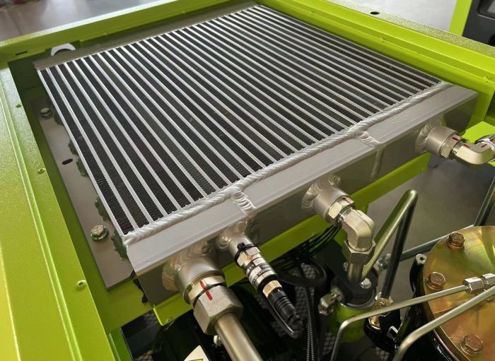 Винтовой компрессор IronMac  IC 10/10 DIGI, ременной привод, 10 бар, IP65, 850л/мин