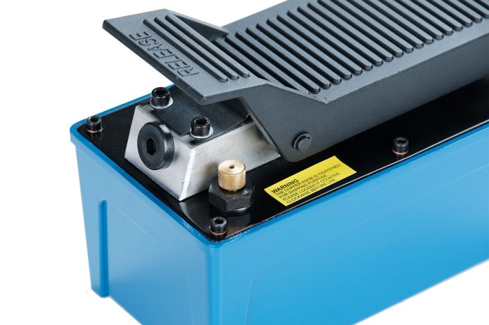 Пневмогидравлический насос ножной Nordberg N3P2, для пресса, 1.6 л.