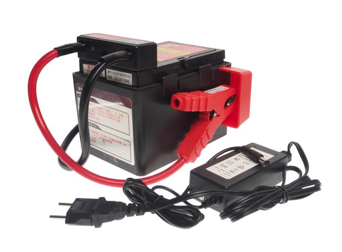 Устройство пусковое JTC JTC-7724, 12V, 1200А, 14000мА/ч мини