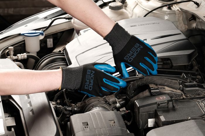 Перчатки маслобензостойкие Nordberg NPG1508BB, черная основа/синее покрытие