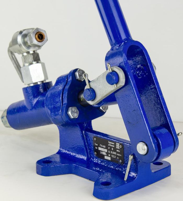 Ручной насос для опрессовки ГН-60, 1,6л/мин