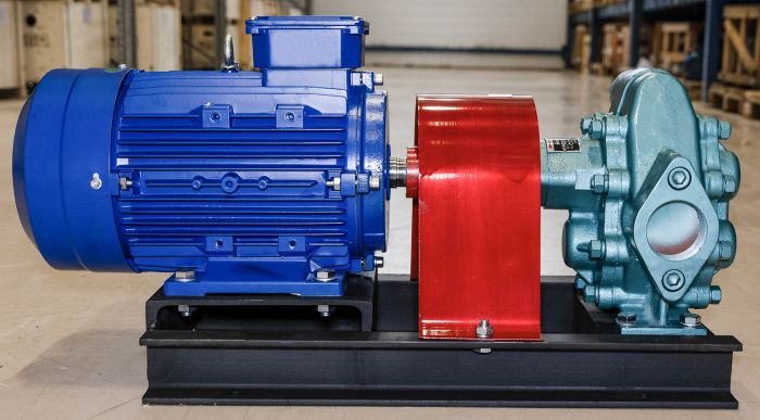 Насос T-Ind НШ-12, 200л/мин, 380В, 6Атм, 5,5кВт