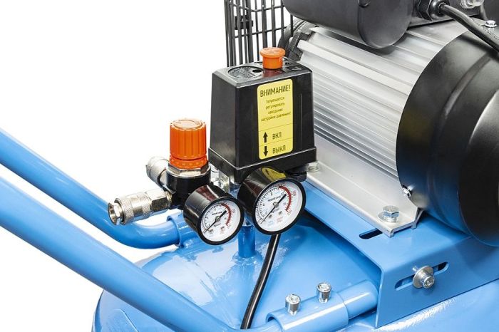 Поршневой компрессор Станкоимпорт ACH44513, ременной привод, 445 л/мин, 100л, 220В