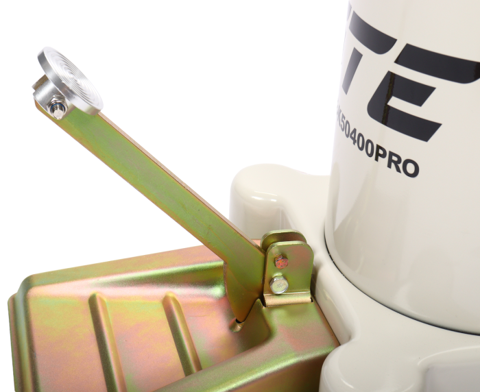 Нагнетатель смазки (солидолонагнетатель) GTE GTE-K50400PRO, ножной, с емкостью 13кг