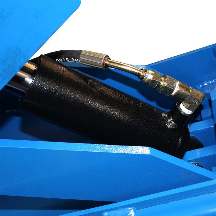 Подъемник четырехстоечный 5,5 тонн AE&T F5.5-4, электрогидравлический, для сход-развала, 380B