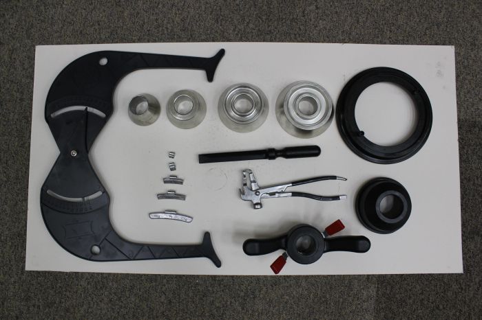 Балансировочный станок Atis WB718, легковой, полуавтоматический, 220В