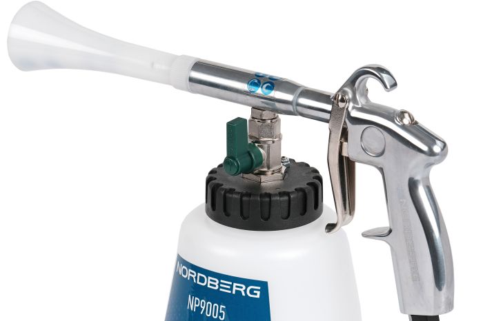 Пистолет моющий Nordberg NP9005 с гибкой вращающейся насадкой для химчистки, торнадор