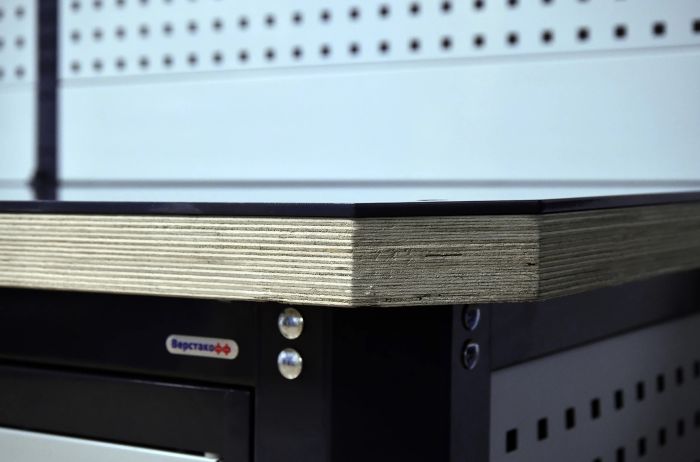 Верстак слесарный Верстакофф MCN 1552.S77.1-2, 2 тумбы с дверцами, с дв. экраном