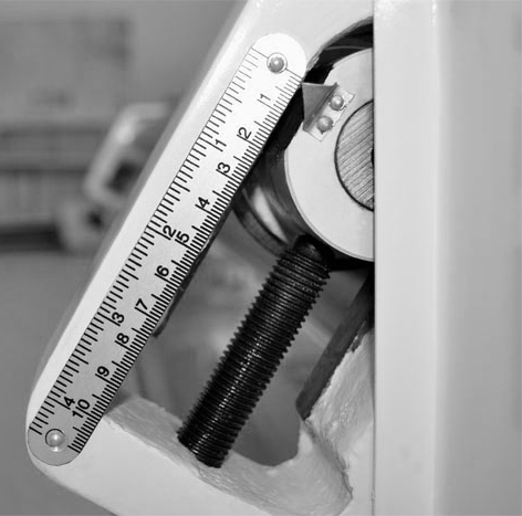 Станок вальцовочный электромеханический STALEX ESR-1300X1.5