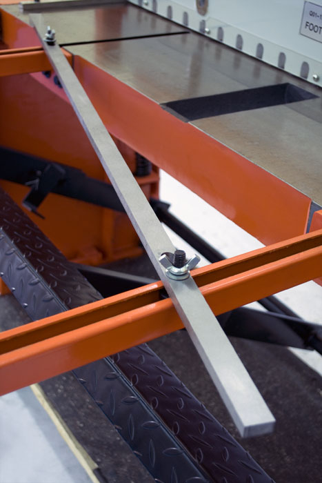 Гильотина ножная STALEX Q01-1.5X1320