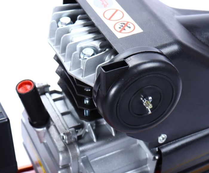 Поршневой компрессор GTE GTE-MK050200B, прямой, 200л/мин, 50л, 220В