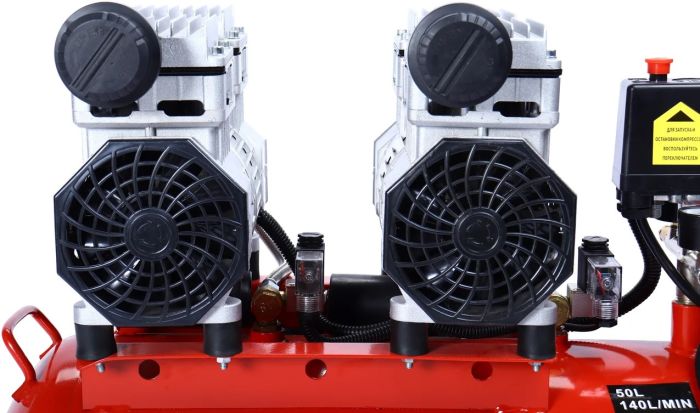 Поршневой компрессор GTE GTE-HMP050140B, поршневой безмасляный, 140л/мин, 50л, 220В