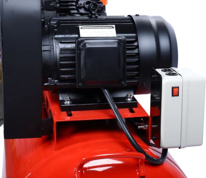 Поршневой компрессор GTE GTE-MR4200400A, ременной, 400л/мин, 200л, 380В