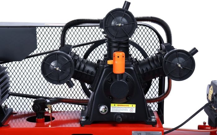 Поршневой компрессор GTE GTE-MR4200400A, ременной, 400л/мин, 200л, 380В