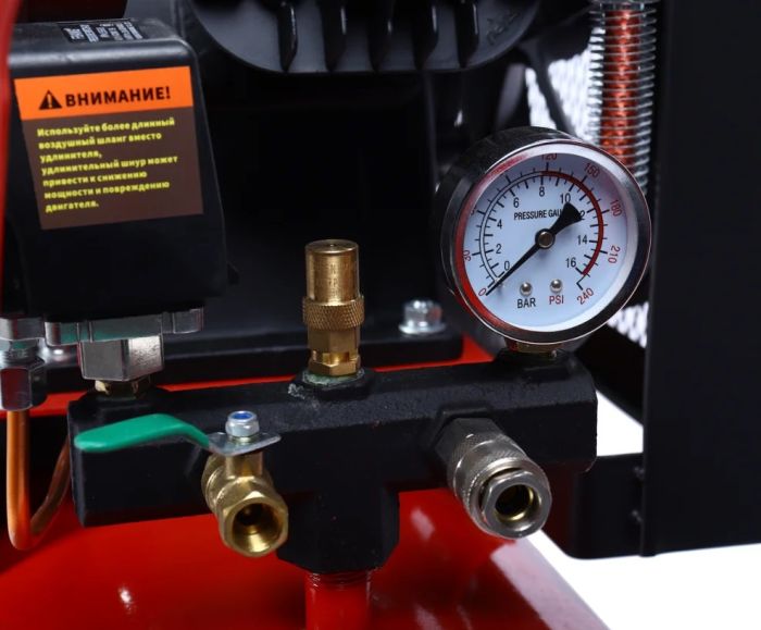 Поршневой компрессор GTE GTE-MR4100400A, ременной, 400л/мин, 100л, 380В