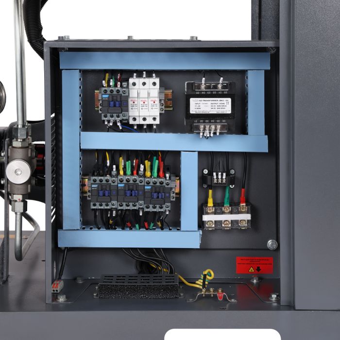 Винтовой компрессор Nordberg NCL10, прямой привод, 10 бар, IP55, 1000л/мин, 7,5кВт