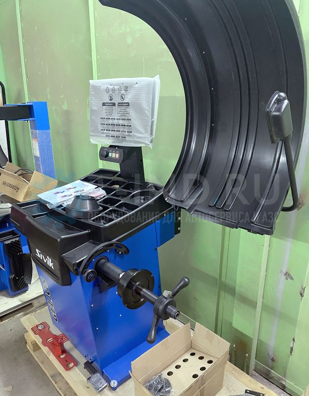 Комплект шиномонтажного оборудования Сивик КС-402А ПРО + GELIOS