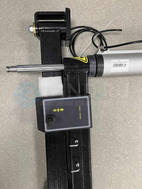 Третья рука для шиномонтажного станка KraftWell PH-1, для низкопрофильных шин