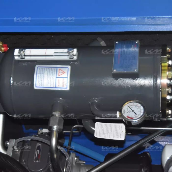 Винтовой компрессор KraftMachine KM30-10рВ (KMV03010RC23SH1), ременной привод, 10 бар, IP23, 4500л/мин