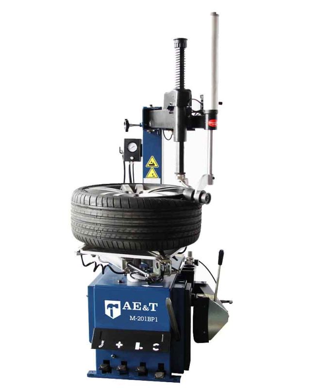 Шиномонтажный станок легковой Aе&T M-201ВР1, полуавтоматический, 220В