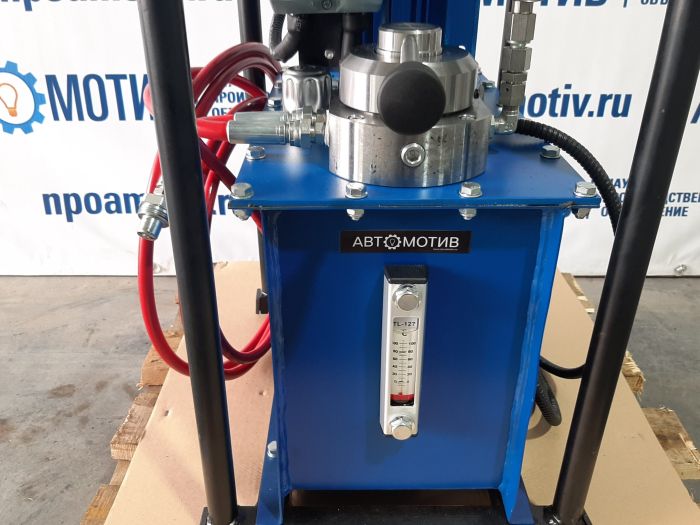 Электрогидравлическая станция Автомотив НГЭ700.8.08/5, 8 л, 700 бар