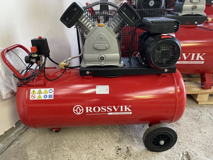 Поршневой компрессор Rossvik СБ4/С-200.LB30, ременной привод, масляный, 420 л/мин, 380В