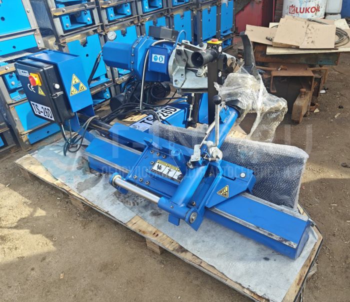 Шиномонтажный станок грузовой Техносоюз TS-26D, полуавтоматический, 380В