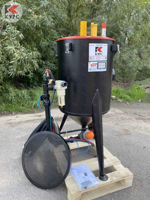 Комплект пескоструйного аппарата PST-PREMIUM с защитой оператора, рукав 5м, бочка 200л