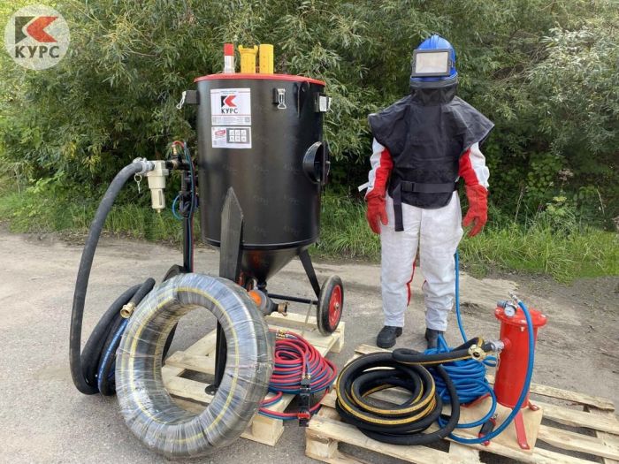 Комплект пескоструйного аппарата PST-PREMIUM с защитой оператора, рукав 5м, бочка 200л