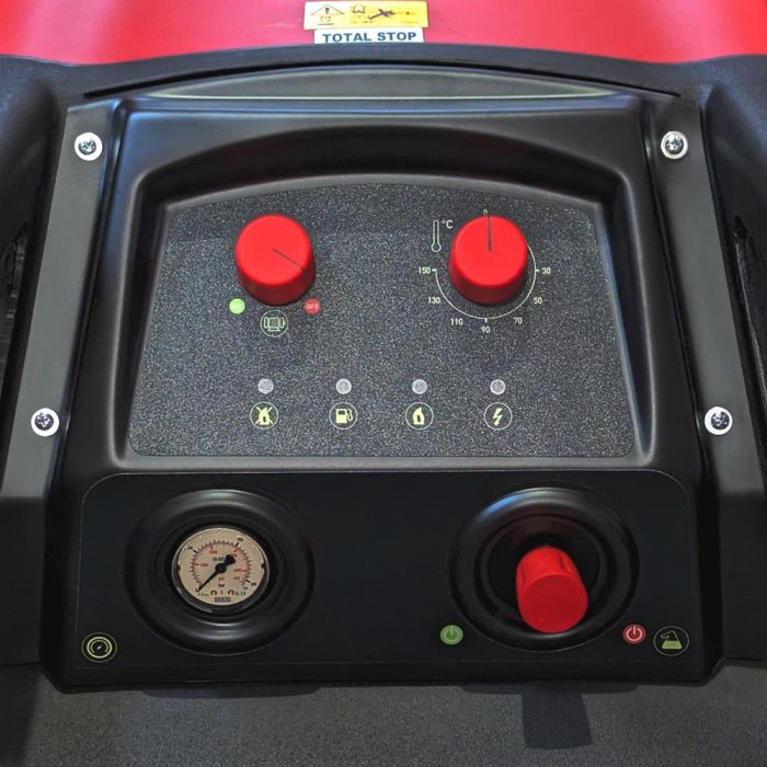 Аппарат мойка высокого давления ПОСЕЙДОН  E7-250-15-Th-F-Cover-Gun, на тележке