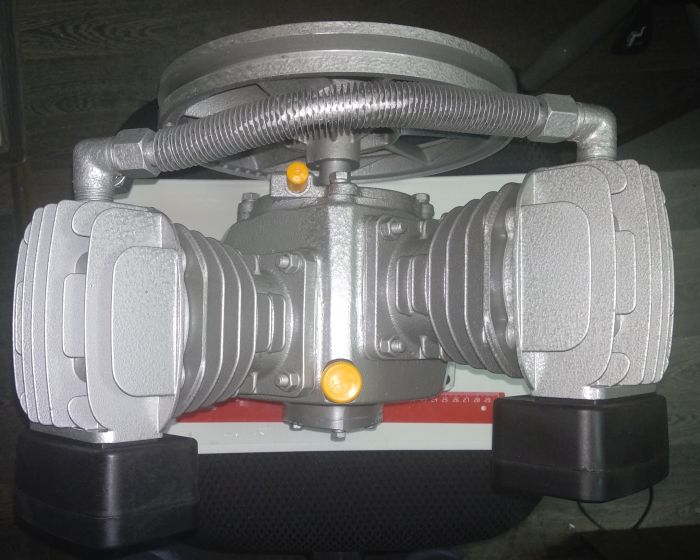 Компрессорная головка Remeza LB 30-2 (LB30-4) aircast, ременной привод, 2.2 кВт, 420 л/мин