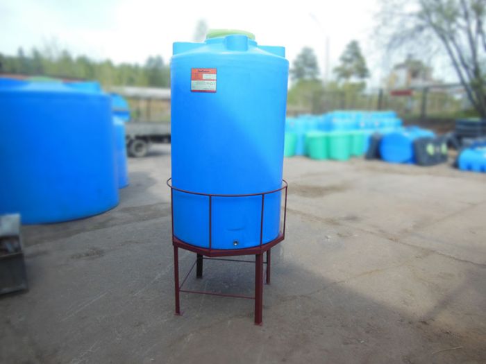Емкость ТЦВП-750 на опоре металл, 750л