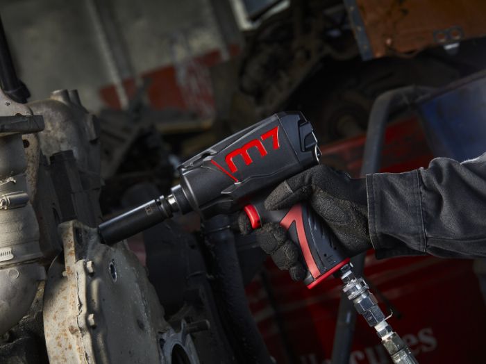 Пневмогайковерт ударный Mighty Seven NC-4299Q, 1/2", 1088 HM