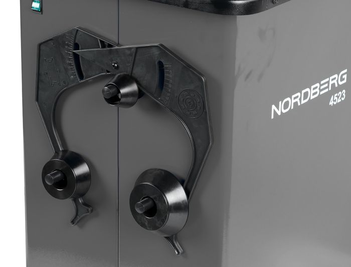 Балансировочный станок Nordberg 4523(G), легковой, полуавтоматический, 220В