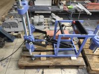 Выпрессовщик шкворней Автомотив ВШ50-200, гидравлический, 51т, с тележкой Выпрессовщик шкворней Автомотив ВШ50-200, гидравлический, 51т, с тележкой