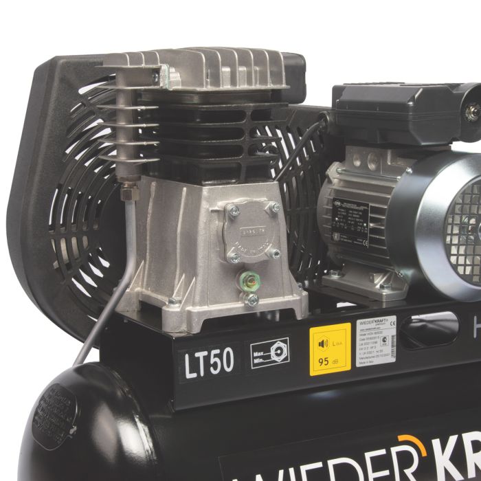 Поршневой компрессор Wiederkraft WDK-90532, ременной привод, 320 л/мин, 220В