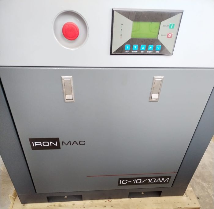 Винтовой компрессор IronMac IC 20/8 AM DF 500L, прямой привод, 8 бар, IP54, 500л, 2250л/мин